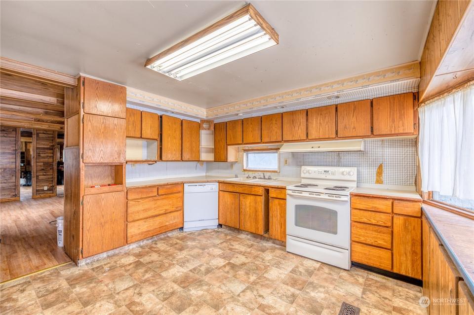  4136 NE Orchard Dr, Moses Lake, WA 98837 photo 11
