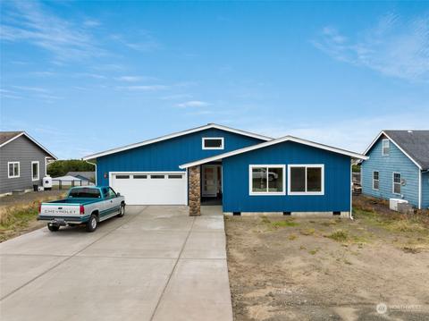 31809 J Pl, Ocean Park, WA 98640