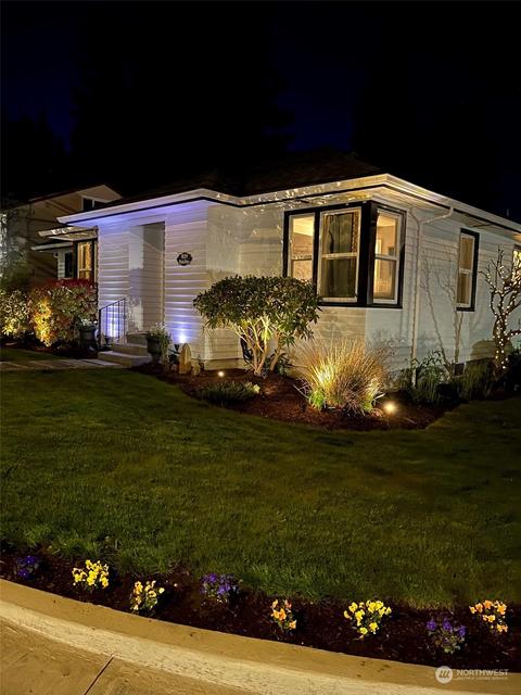 829 Pecks Dr, Everett, WA 98203 photo 2