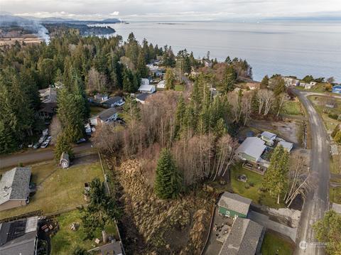 52 Island Vista Way, Port Angeles, WA 98362