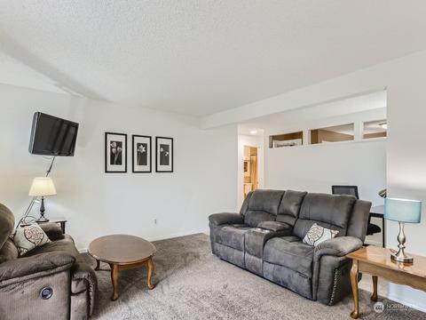 425 45th St SW #203, Everett, WA 98203 photo 7