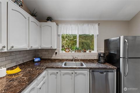 820 Cady Rd #C303, Everett, WA 98203 photo 8