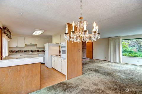 24318 7th Ave W, Bothell, WA 98021 photo 4
