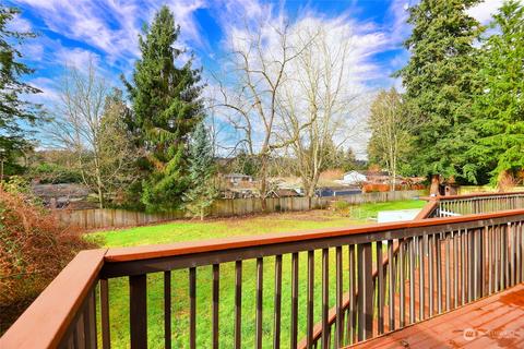 24318 7th Ave W, Bothell, WA 98021 photo 17