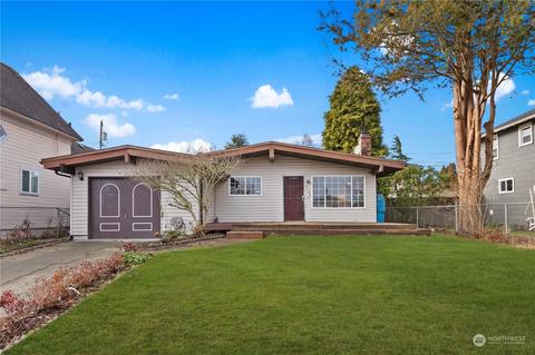 2324 Oakes Ave, Everett, WA 98201 photo 1