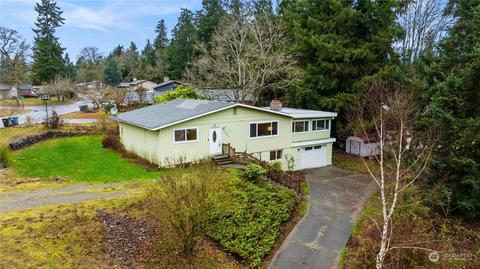 15024 21st Avenue Ct E, Tacoma, WA 98445
