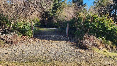 183 Polaris Blvd SW, Ocean Shores, WA 98569