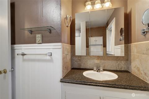 2120 State St, Everett, WA 98201 photo 10