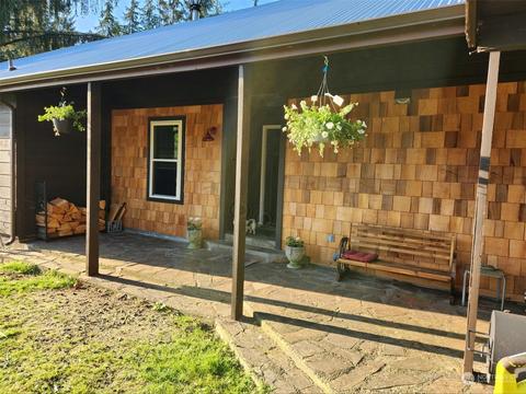 242 Elk Valley Rd, Forks, WA 98331