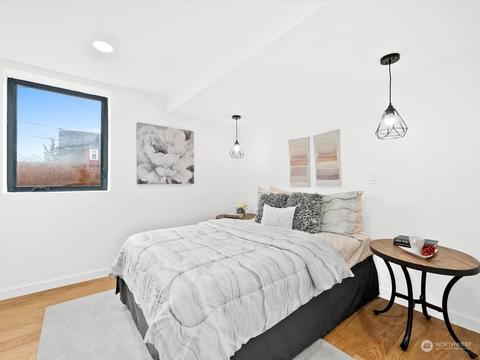 3302 E Pine St, Seattle, WA 98122 photo 27