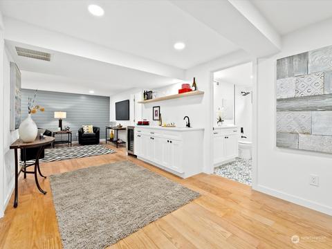 3302 E Pine St, Seattle, WA 98122 photo 25
