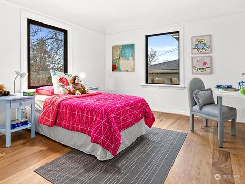 3302 E Pine St, Seattle, WA 98122 photo 13