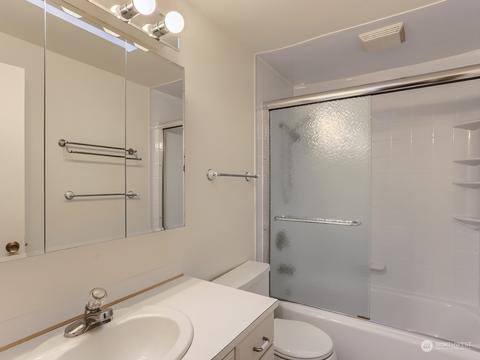 22031 7th Ave W, Bothell, WA 98021 photo 24