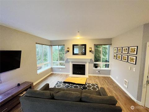 3927 243rd Pl SE #I-204, Bothell, WA 98021 photo 2
