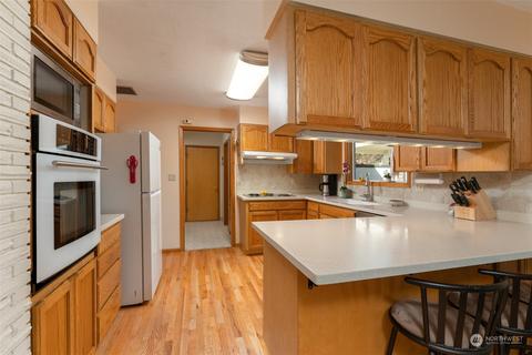2250 Cedar Pl, Longview, WA 98632 photo 8