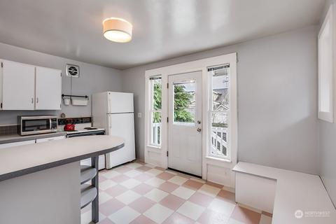 4533 Eastern Ave N, Seattle, WA 98103 photo 13