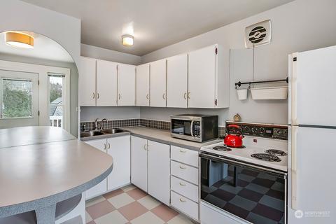 4533 Eastern Ave N, Seattle, WA 98103 photo 12