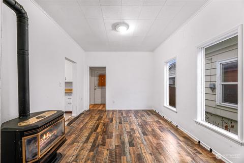 1909 Rockefeller Ave, Everett, WA 98201 photo 10
