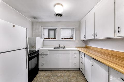 1909 Rockefeller Ave, Everett, WA 98201 photo 16