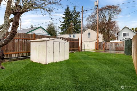 1909 Rockefeller Ave, Everett, WA 98201 photo 33