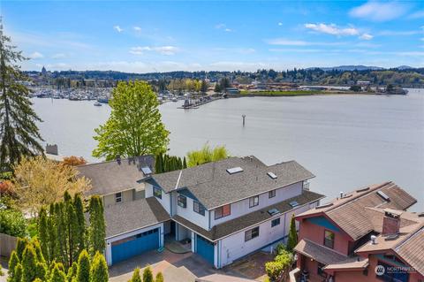1819 E Bay Dr NE, Olympia, WA 98506