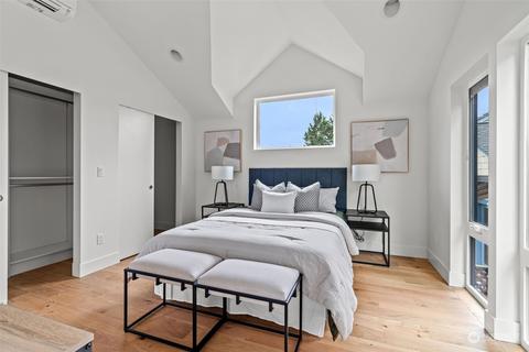 342 17th Ave E, Seattle, WA 98112 photo 14