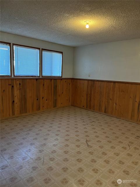 304 E 4th St, Lind, WA 99341 photo 18
