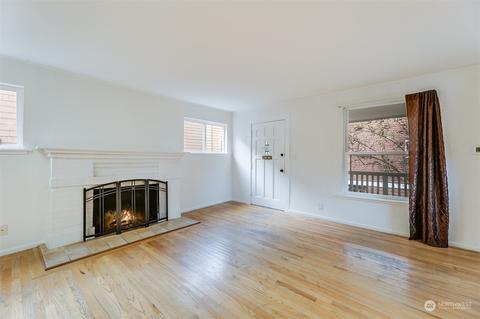 2034 Franklin Ave E, Seattle, WA 98102 photo 8