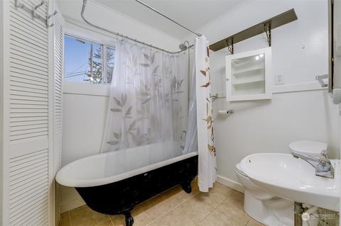 2034 Franklin Ave E, Seattle, WA 98102 photo 18