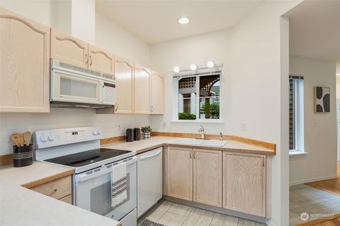 22619 4th Ave W #3-103, Bothell, WA 98021 photo 10