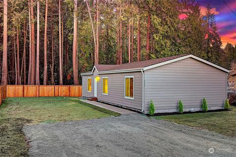 2745 Fox St, Camano Island, WA 98282