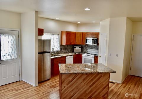 214 Willow Ave, Sultan, WA 98294 photo 4