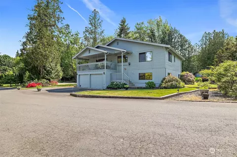 840 SW Normandy Ter, Normandy Park, WA 98166