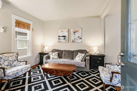 2104 Mcdougall Ave, Everett, WA 98201 photo 3