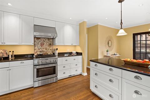 2311 16th Ave E, Seattle, WA 98112 photo 12