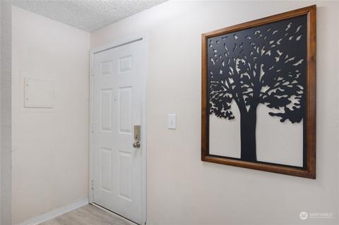 820 E Cady Rd #B201, Everett, WA 98203 photo 9