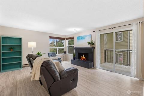 820 E Cady Rd #B201, Everett, WA 98203 photo 1