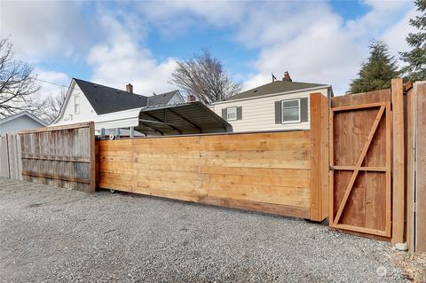 1821 Porter St, Enumclaw, WA 98022 photo 34