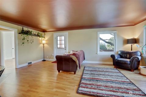 1821 Porter St, Enumclaw, WA 98022 photo 7