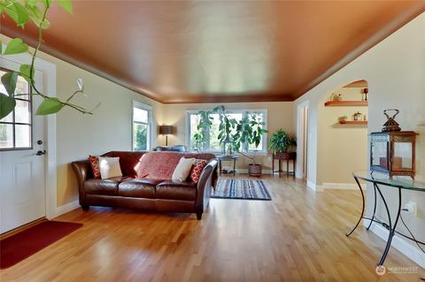 1821 Porter St, Enumclaw, WA 98022 photo 8