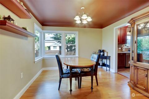 1821 Porter St, Enumclaw, WA 98022 photo 10