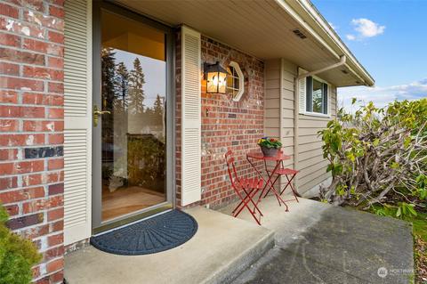3074 Olympic Pl, Enumclaw, WA 98022 photo 4