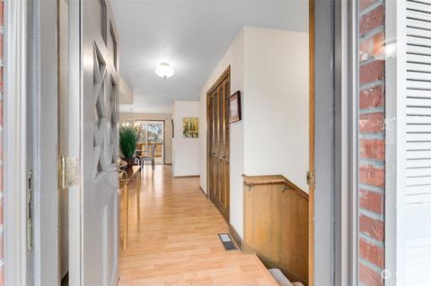 3074 Olympic Pl, Enumclaw, WA 98022 photo 5
