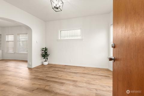 1212 Pacific Ave, Everett, WA 98201 photo 3
