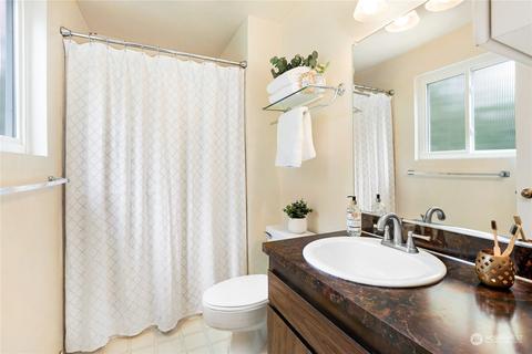 12132 NE 163rd St, Bothell, WA 98011 photo 17
