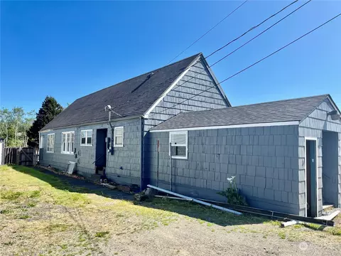 713 W Curtis St, Aberdeen, WA 98520
