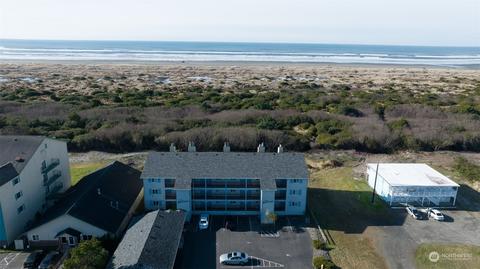 835 Ocean Shores Blvd NW #101, Ocean Shores, WA 98569