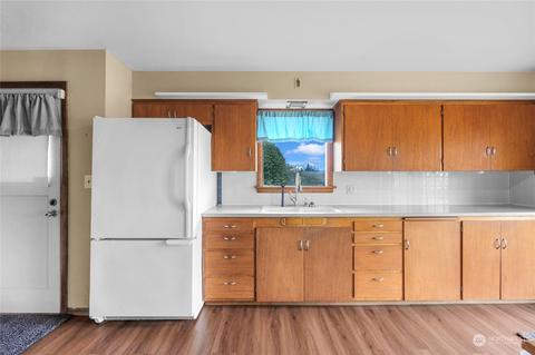 2101 Rockefeller Ave, Everett, WA 98201 photo 11