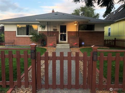 2101 Rockefeller Ave, Everett, WA 98201 photo 2