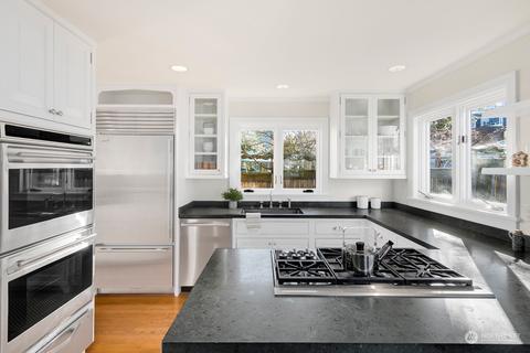 1505 17th Ave E, Seattle, WA 98112 photo 7